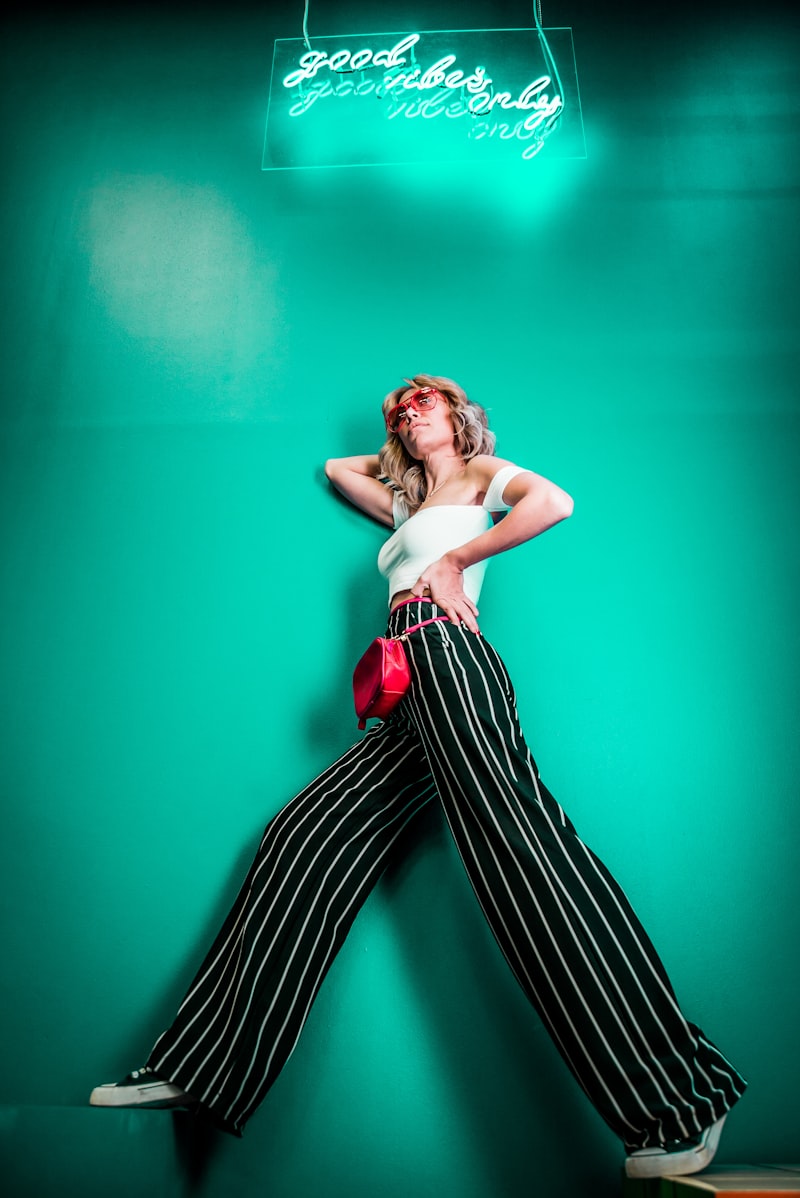 High-Waist Tailored Wide-Leg Trousers – Luxury Office Pants