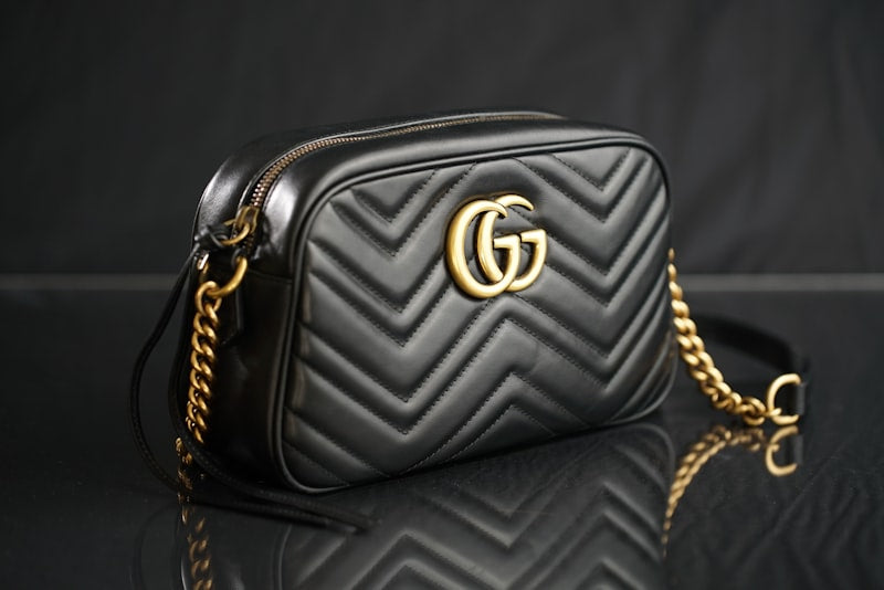 Mini Quilted Crossbody Bag – Trendy Shoulder Bag for Women